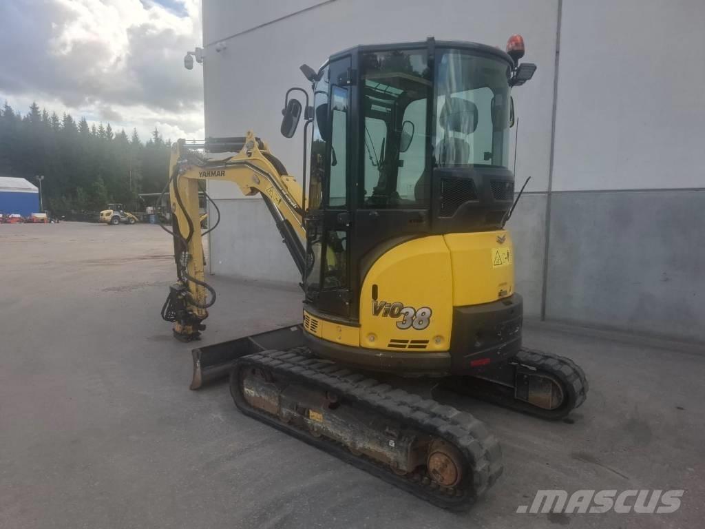 Yanmar Vio 38-U حفارات صغيرة أقل من 7 طن (حفارات صغيرة)