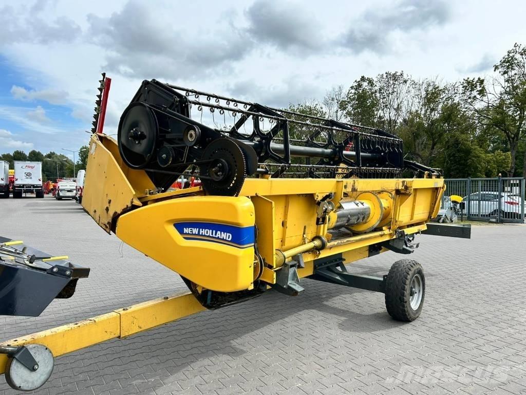 New Holland TC 5.80 حصادات