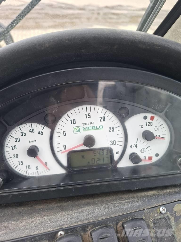 Merlo P 75.9 رافعات سلة تلسكوبية