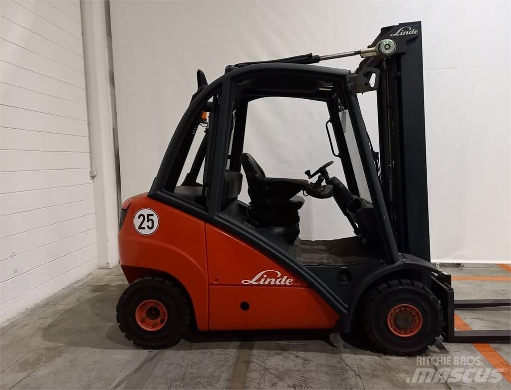 Linde H25D شاحنات الديزل