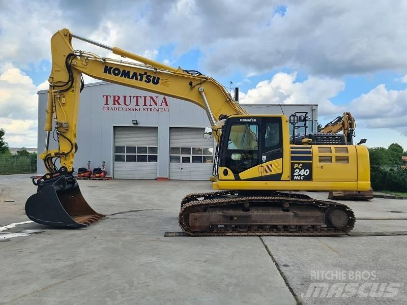 Komatsu PC 240NLC-11 حفارات زحافة