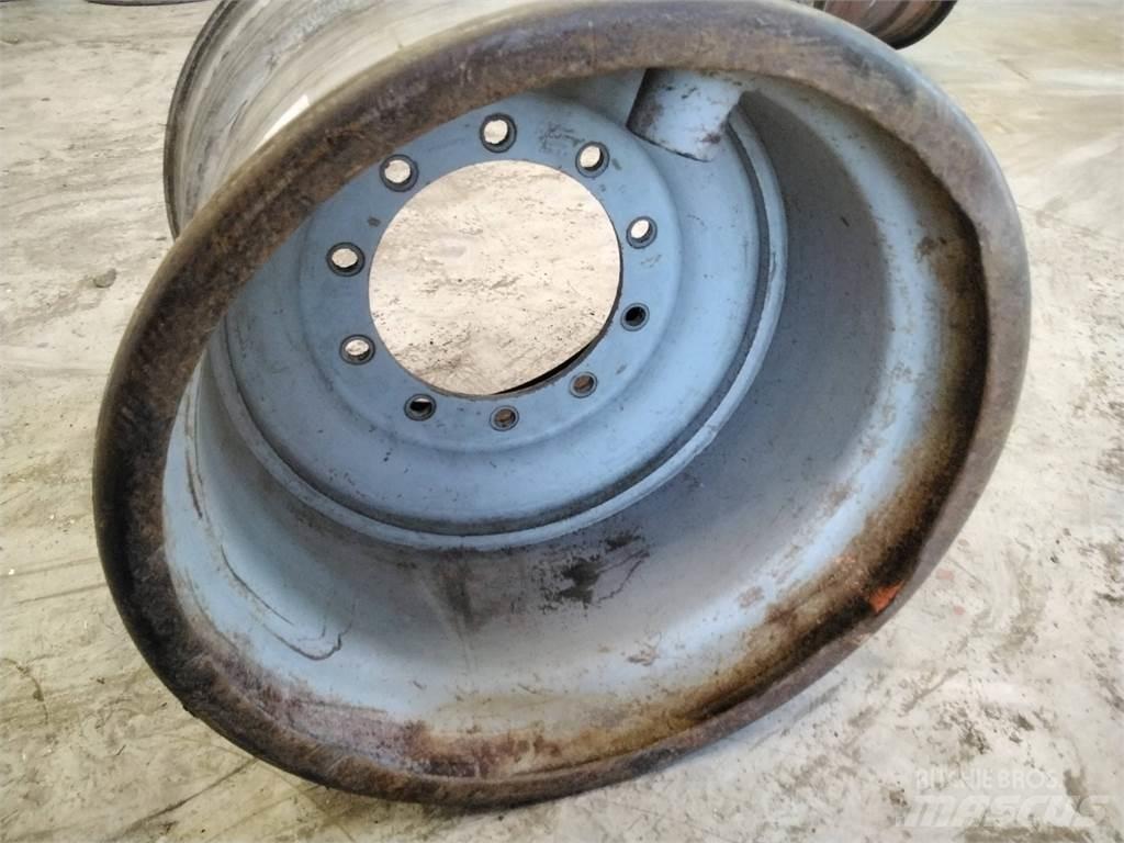 Valmet 860 24x26,5 الإطارات والعجلات والحافات
