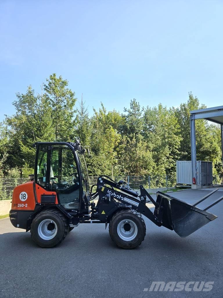Kubota RT 260-2 لوادر بعجل