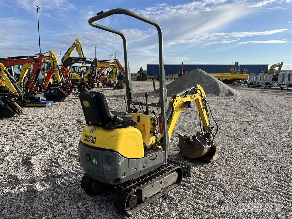 Wacker Neuson 803 حفارات صغيرة أقل من 7 طن (حفارات صغيرة)