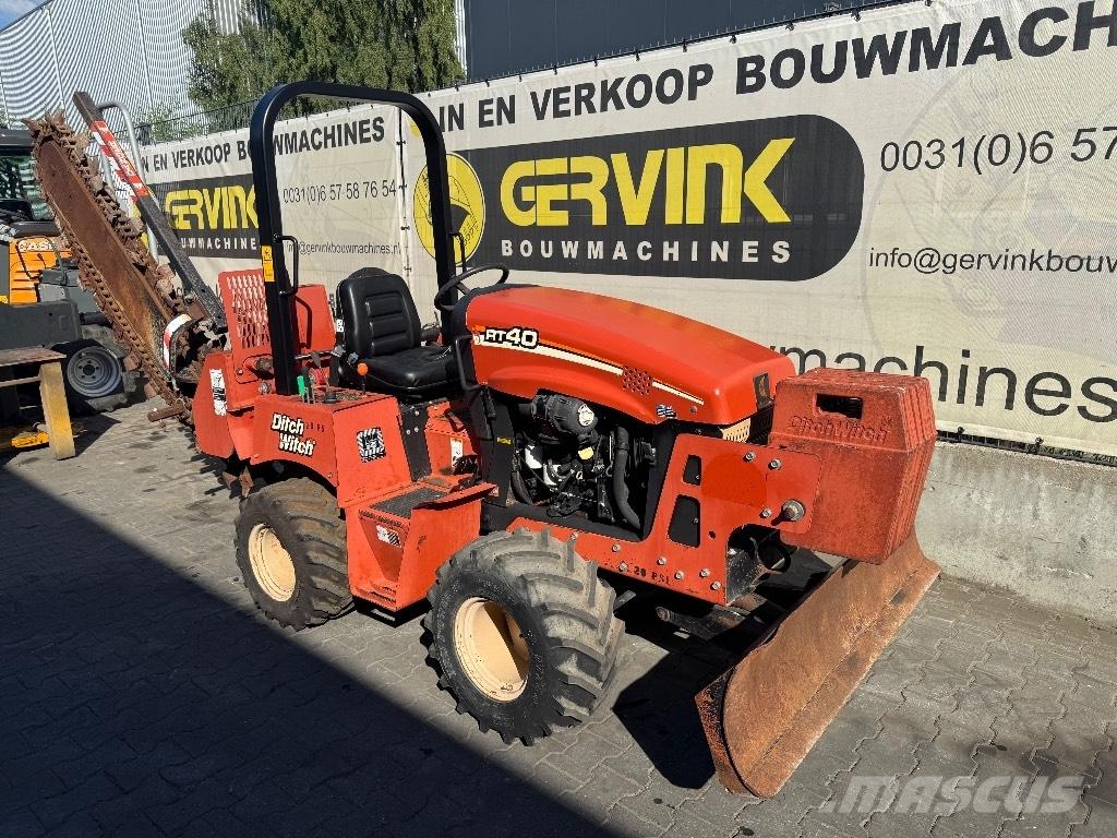 Ditch Witch RT 40 ماكينات حفر خنادق