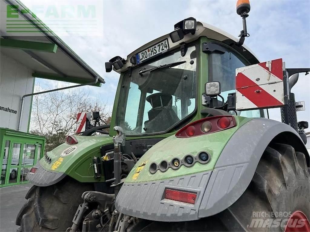 Fendt 724 vario s4 الجرارات