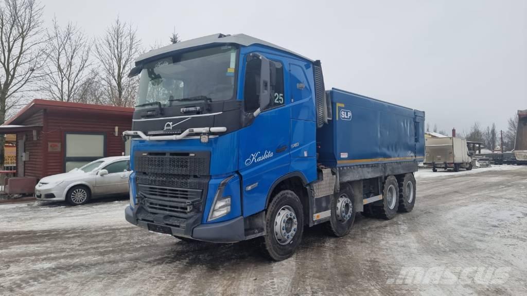 Volvo FH 540 شاحنات لوادر