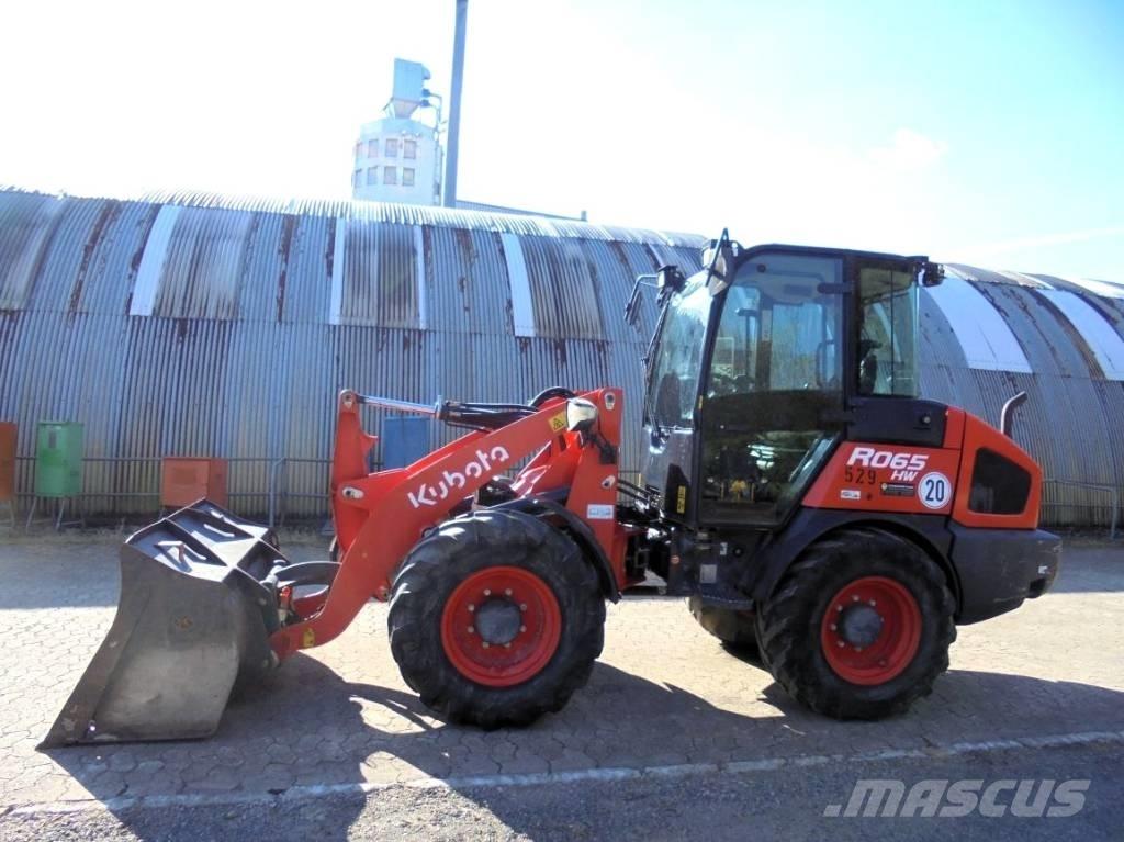 Kubota R 065 لوادر بعجل