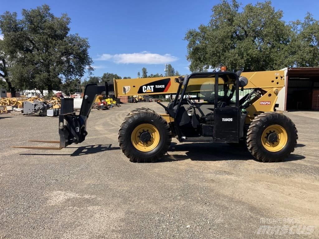 CAT TL 642 C مناولات متداخلة