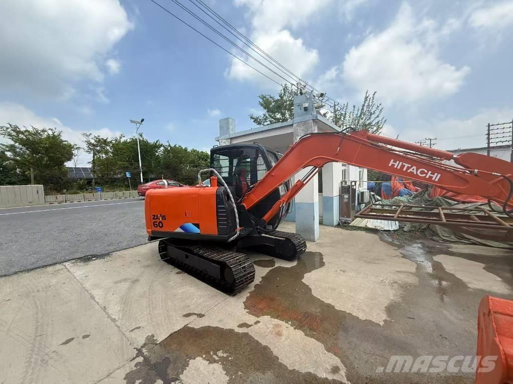 Hitachi Zaxis 60 حفارات زحافة