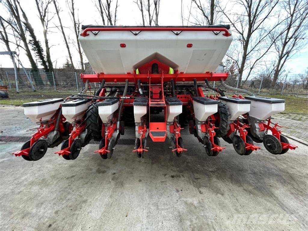 Kuhn Planter 3 M ماكينات البذر الدقيق