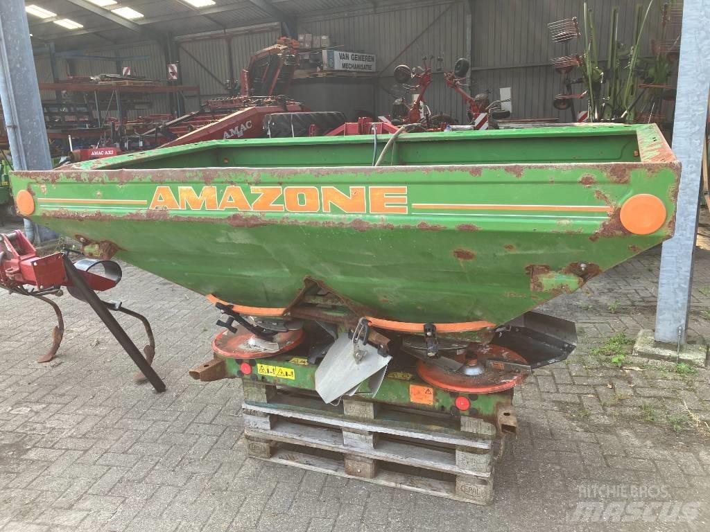 Amazone ZA-M 1200 معدات فرد المواد المعدنية