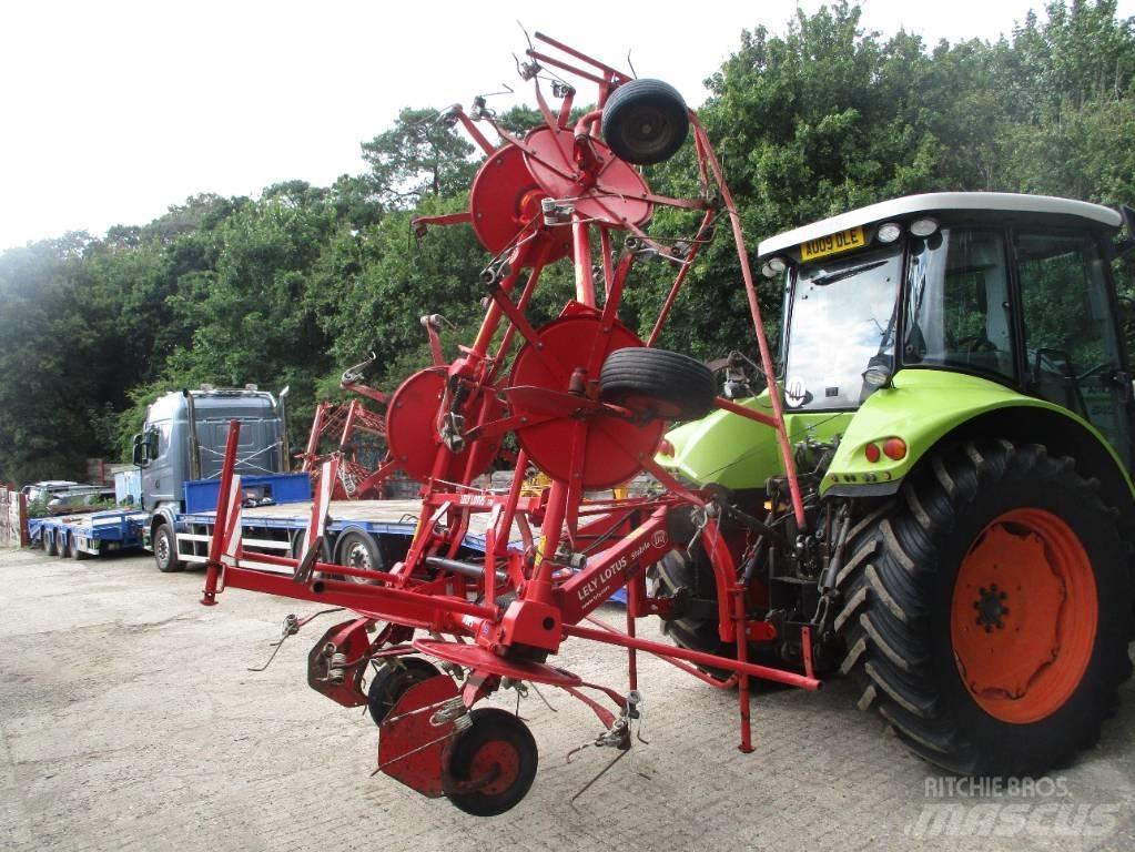 Lely Lotus 770 AWS مكابس وميبسات التبن