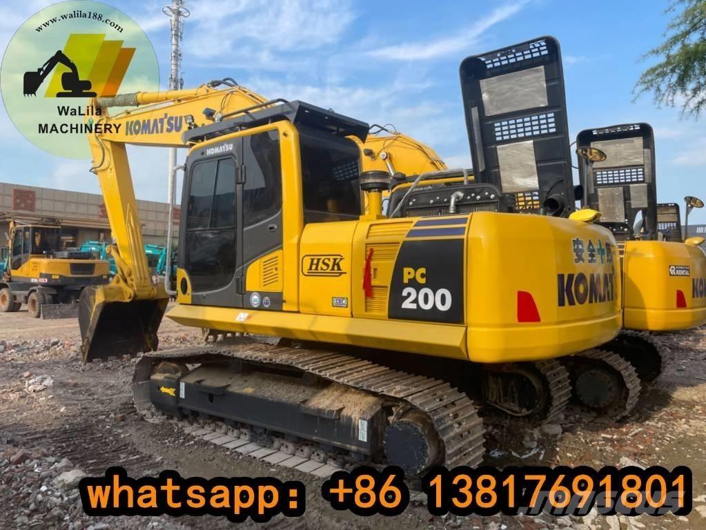 Komatsu PC 200 8N حفارات زحافة