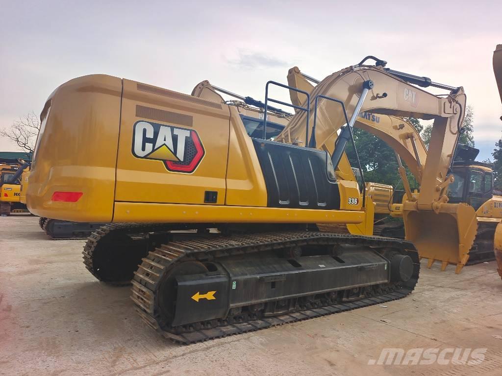 CAT 336 حفارات زحافة