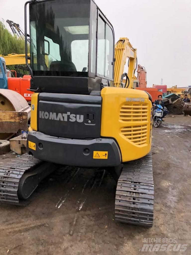 Komatsu PC 55 MR حفارات صغيرة أقل من 7 طن (حفارات صغيرة)