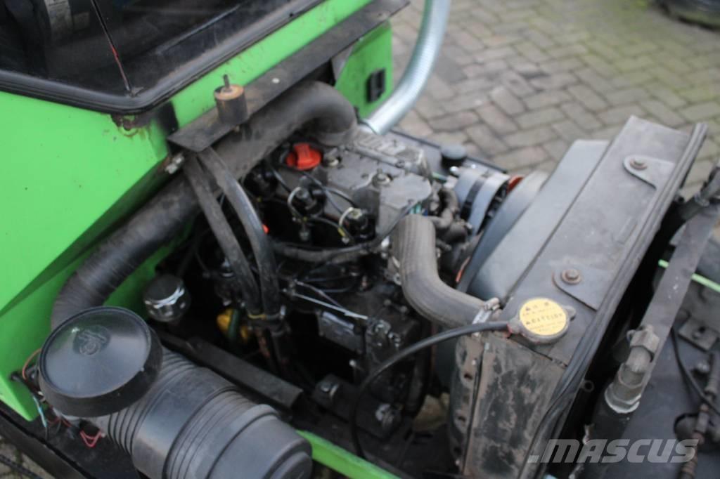 LM Trac 285 ناقلات الأدوات