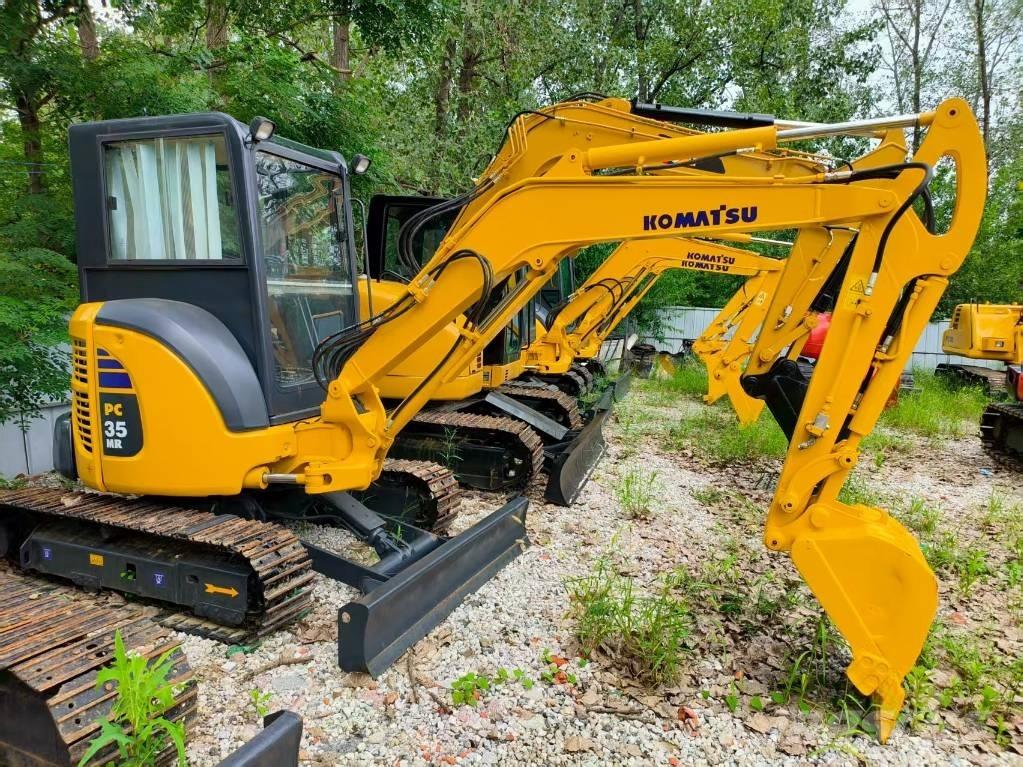 Komatsu PC 35 MR حفارات صغيرة أقل من 7 طن (حفارات صغيرة)