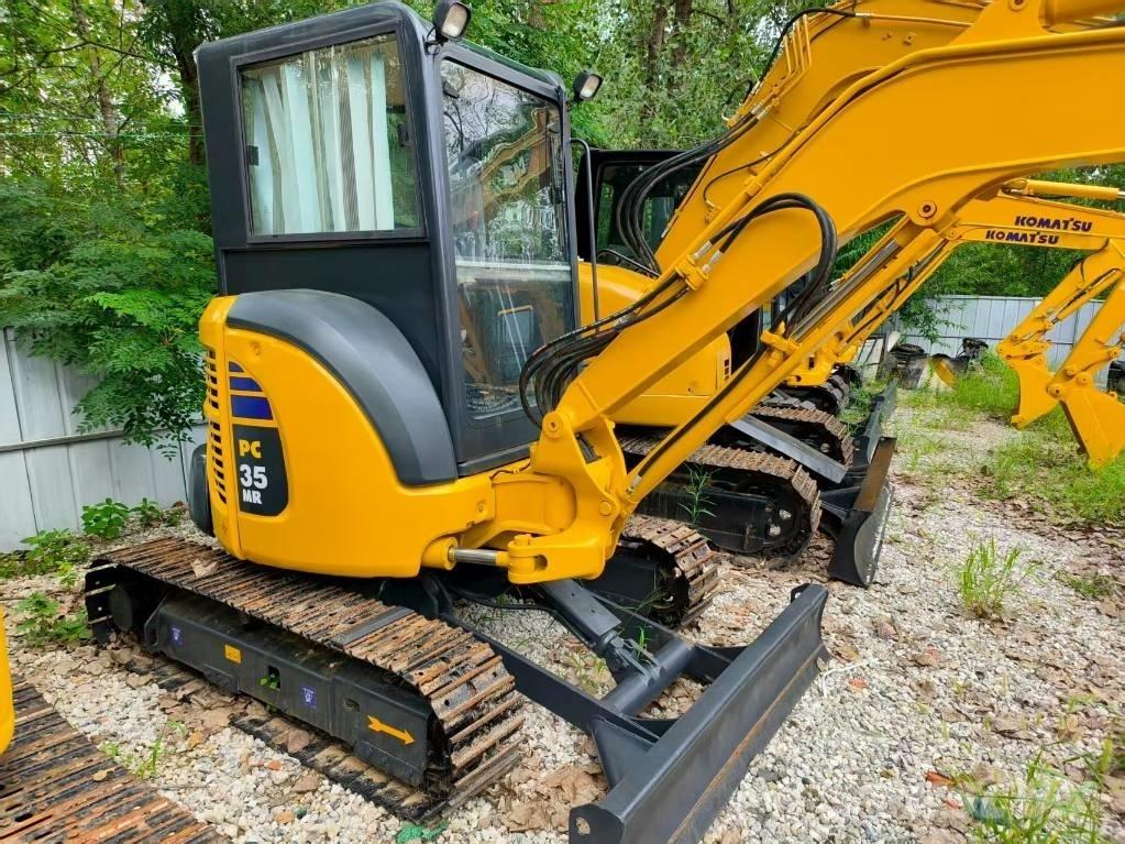 Komatsu PC 35 MR حفارات صغيرة أقل من 7 طن (حفارات صغيرة)