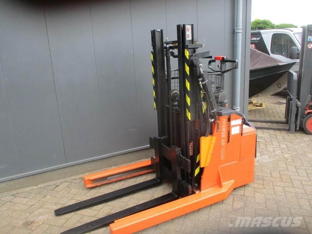 BT RWE 120 رافعات حاويات
