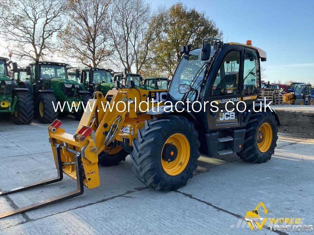 JCB 542 70 AGRI XTRA معدات مناولة لأغراض الزراعة