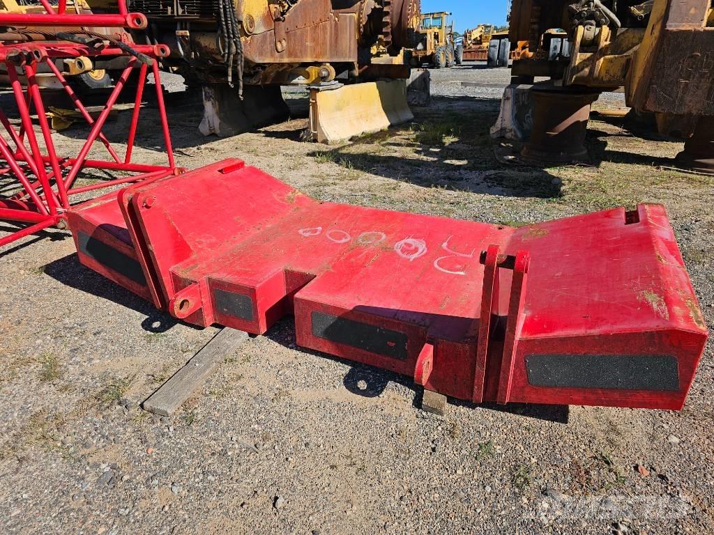 Manitowoc 10000 رافعات مجنزرة