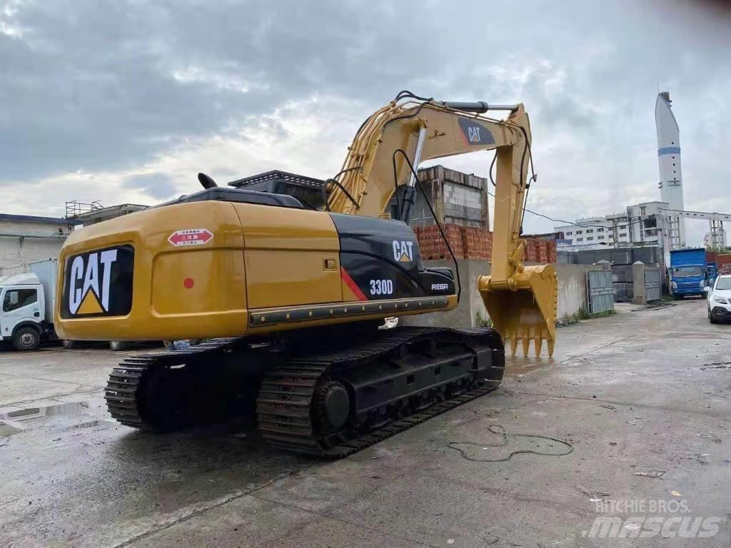 CAT 330 D حفارات زحافة