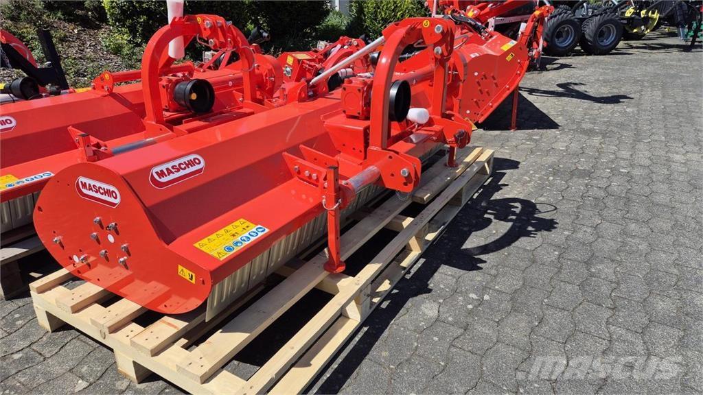 Maschio Brava 230 جزازات وأغطية المراعي