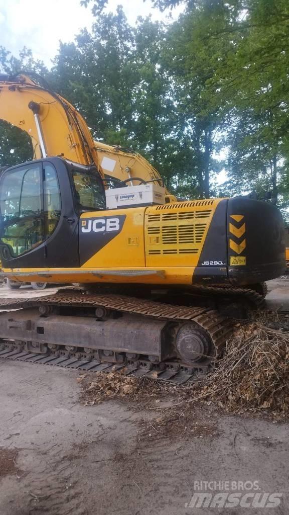 JCB JS 290 LC حفارات زحافة
