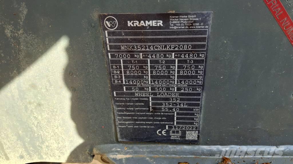 Kramer 8115 لوادر بعجل