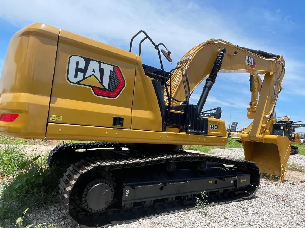 CAT 330GC حفارات زحافة