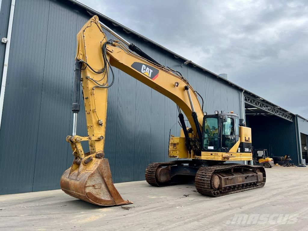 CAT 328D LCR حفارات زحافة