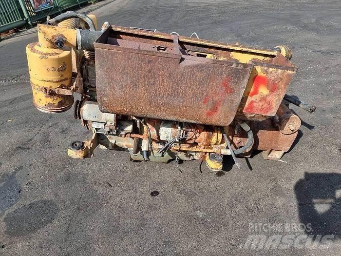  Engines F4L912 مكونات أخرى