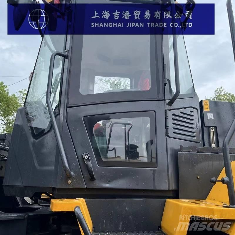LiuGong CLG 870 H لوادر بعجل
