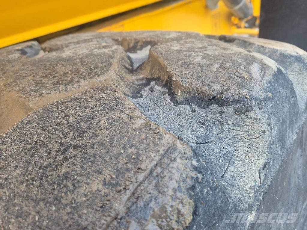 Volvo A25G ساحبات مفصلية