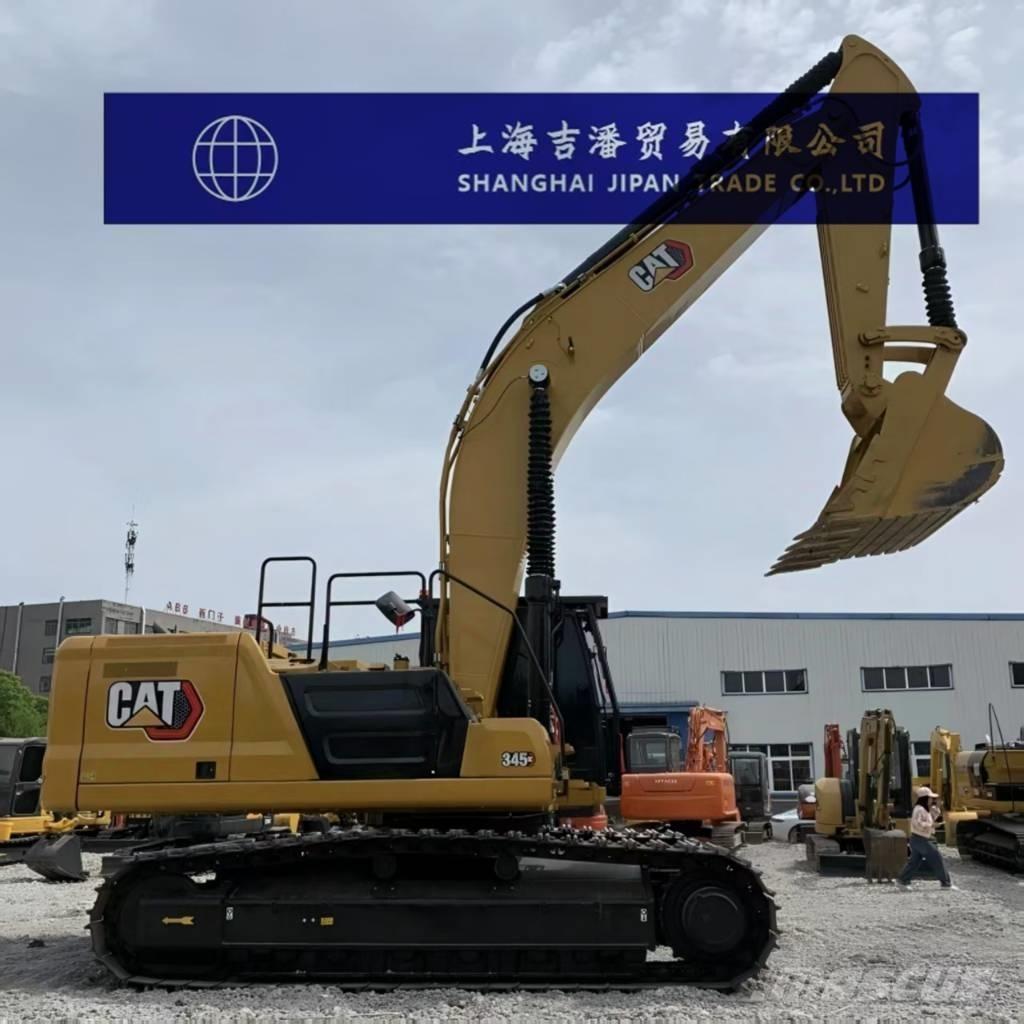 CAT 345 GC حفارات زحافة