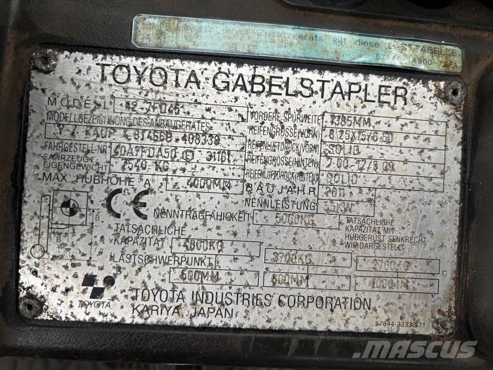 Toyota 7 FD 45 شاحنات الديزل