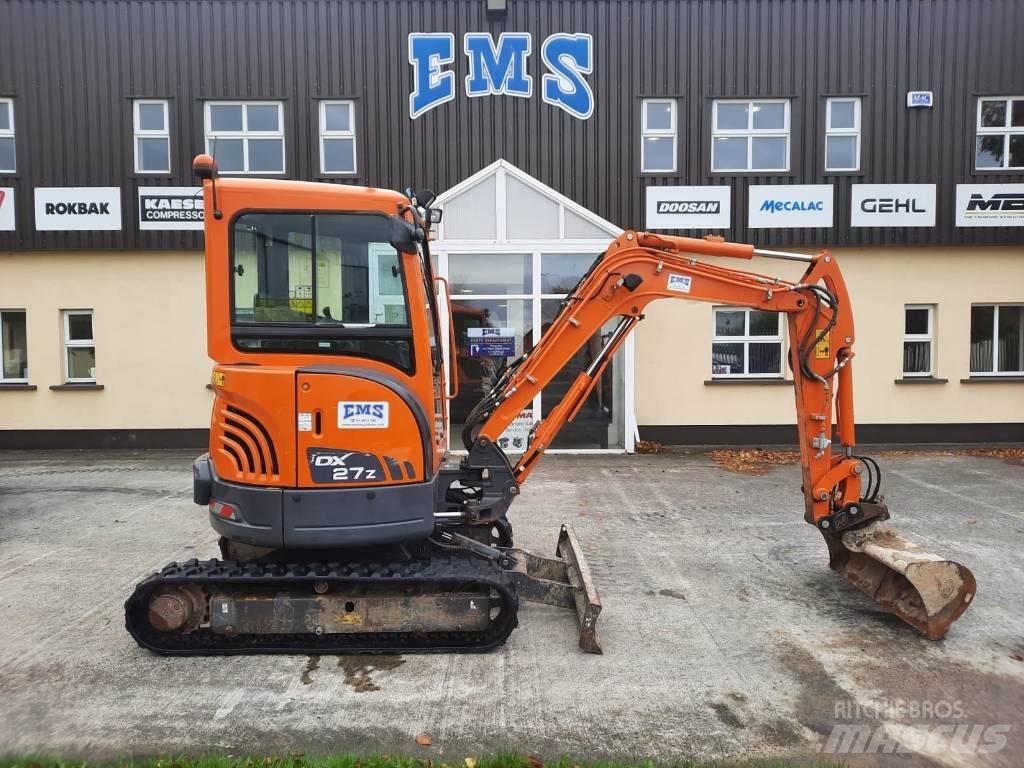 Doosan DX 27 Z حفارات صغيرة أقل من 7 طن (حفارات صغيرة)