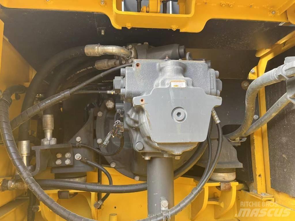 Komatsu PC 350-7 حفارات زحافة
