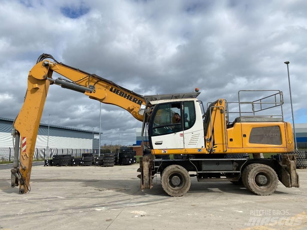 Liebherr LH 30 M مناولات المخلفات / مناولات صناعية