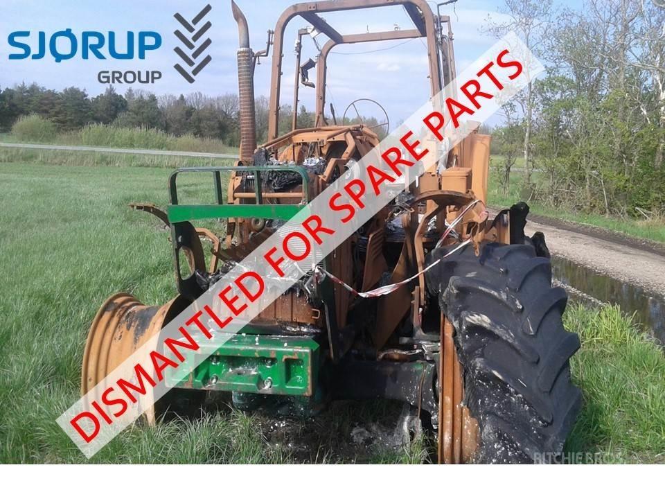 John Deere 6820 الجرارات