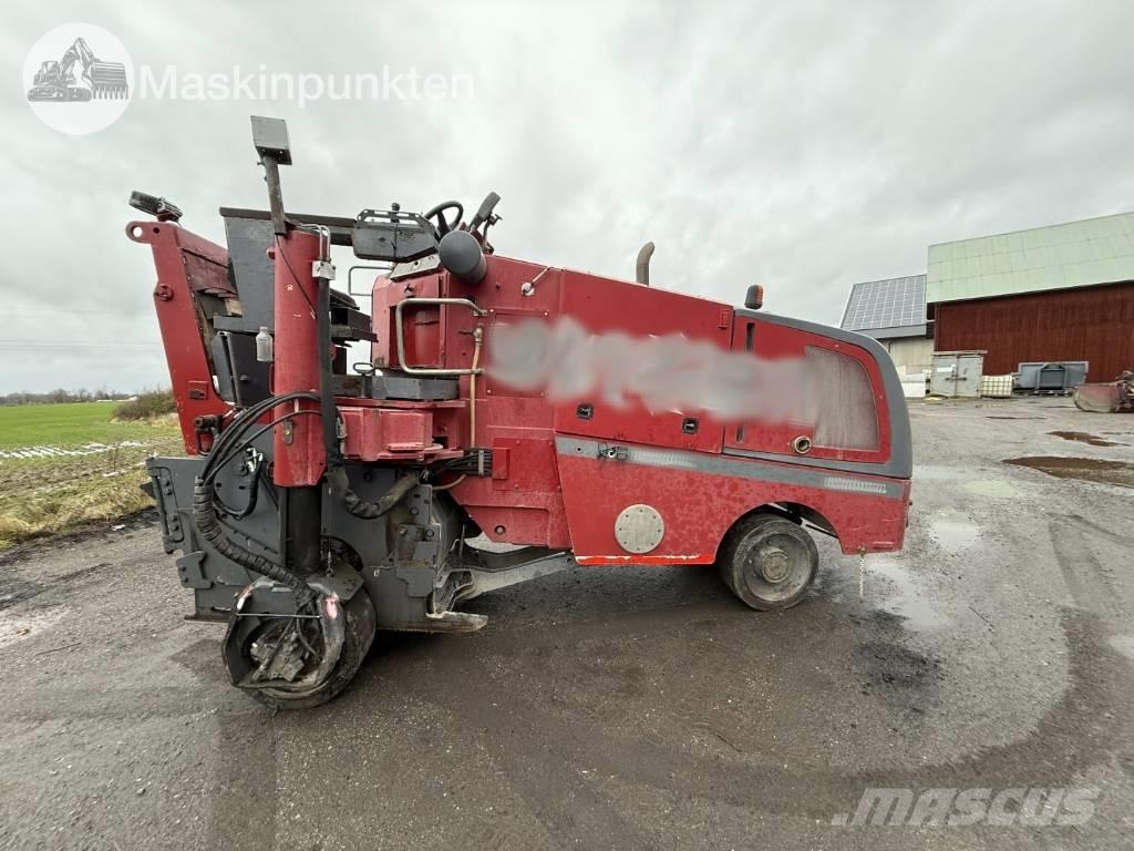 Wirtgen W 100 ماكينات الكشط البارد للأسفلت