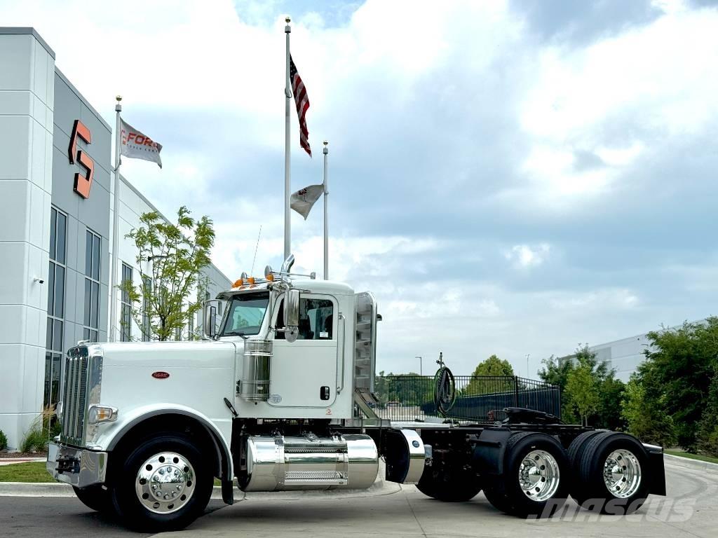 Peterbilt 389 وحدات الجر