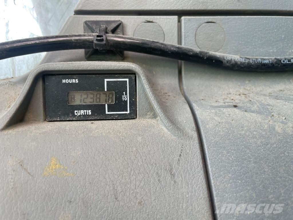 Doosan DX 255 LC-3 حفارات زحافة