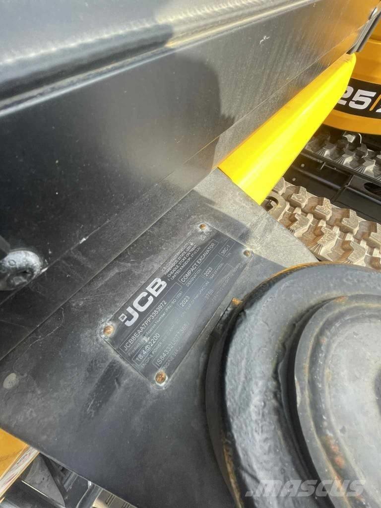 JCB 36 C-1 حفارات صغيرة أقل من 7 طن (حفارات صغيرة)