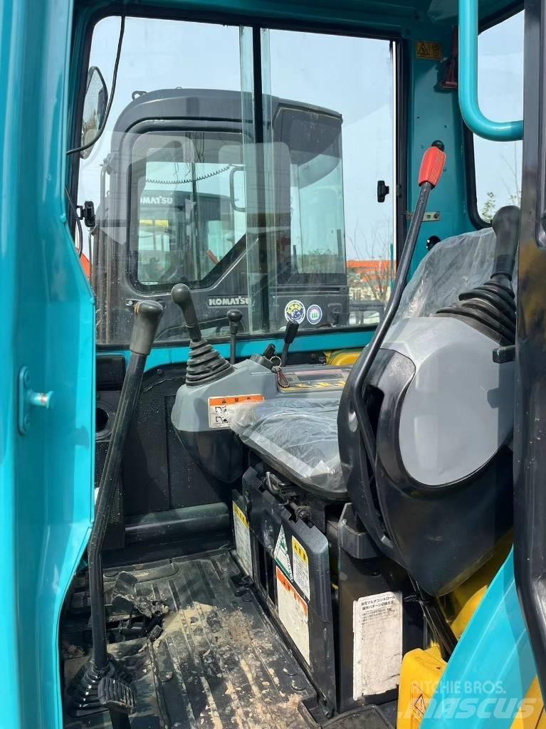 Kubota U 30 حفارات زحافة