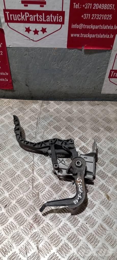 Scania S 94   1364173 كابينة والداخلية