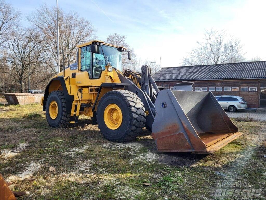 Volvo L150H لوادر بعجل