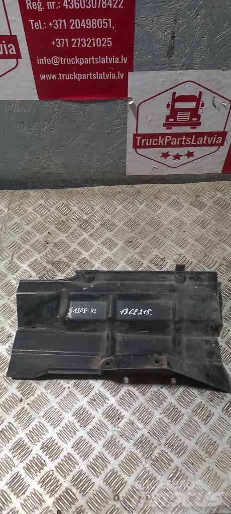 Scania 94 D.   1368215 كابينة والداخلية