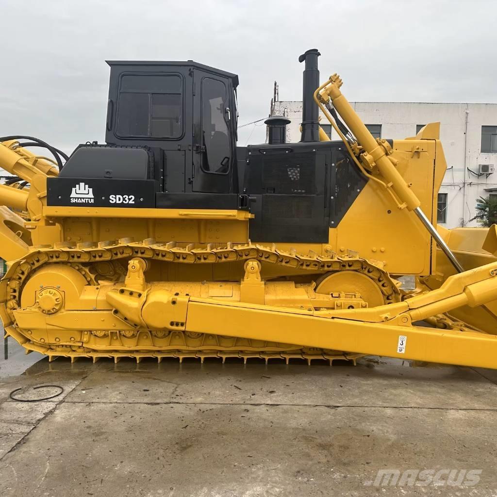 Shantui SD32 بلدوزرات مجنزرة